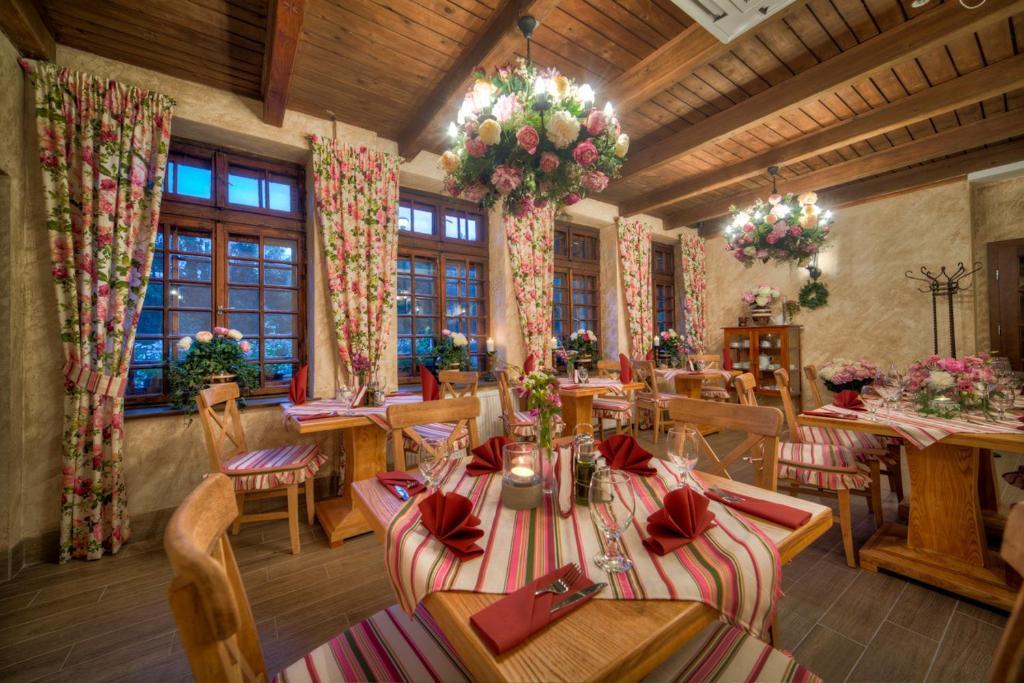 Готель Lesne Patio Катовіце Екстер'єр фото